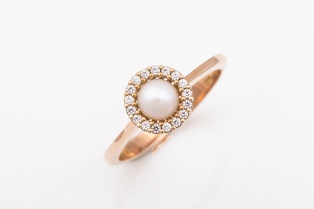 Δαχτυλίδι σε ροζ χρυσό Κ14, ροζέτα με μαργαριτάρι.