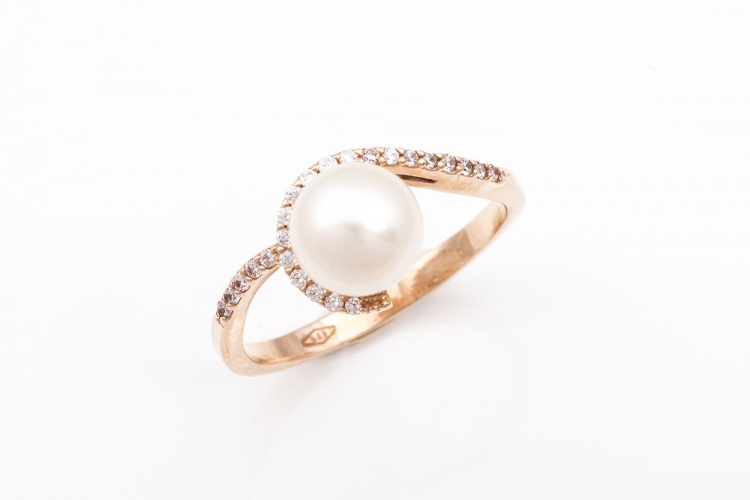 Δαχτυλίδι σε ροζ χρυσό Κ14 με μαργαριτάρι.