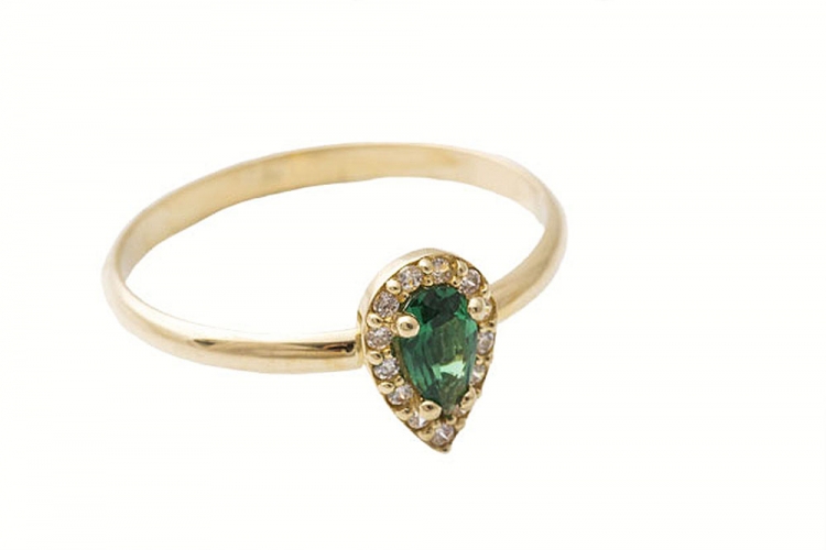 Χρυσό δαχτυλίδι Κ14, με πράσινη πέτρα δάκρυ.
