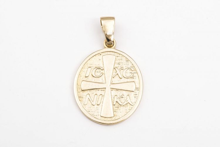 Χρυσό οβάλ κωνσταντινάτο Κ9, ΙΣΧΣΝΙΚΑ, με γυαλιστερό σταυρό στη μέση.