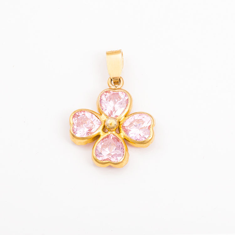 Χρυσός σταυρός Κ14 με ροζ πέτρες σε σχήμα καρδούλας.