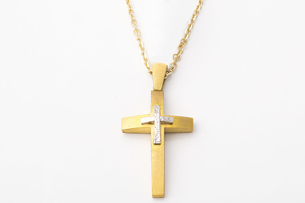 Δίχρωμος σταυρός με ματ επιφάνεια και αλυσίδα, χρυσό Κ9.